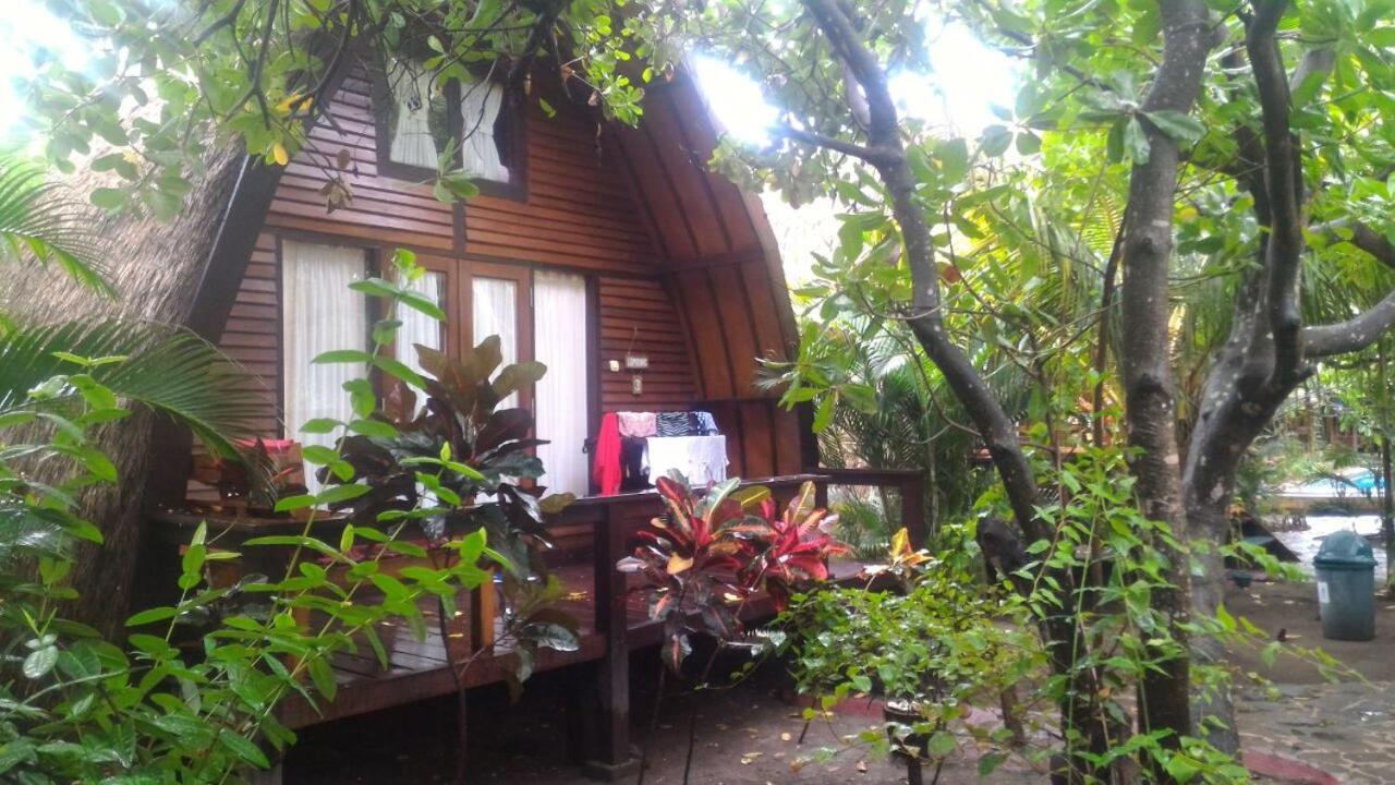 Omah Gili Hotel Νησιά Γκίλι Εξωτερικό φωτογραφία